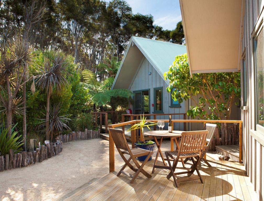 Awaroa Lodge Экстерьер фото