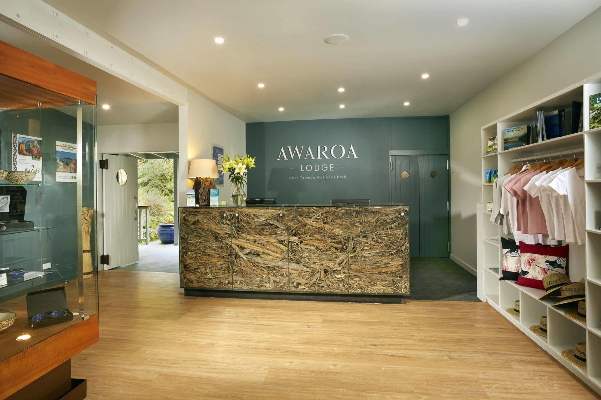 Awaroa Lodge Экстерьер фото