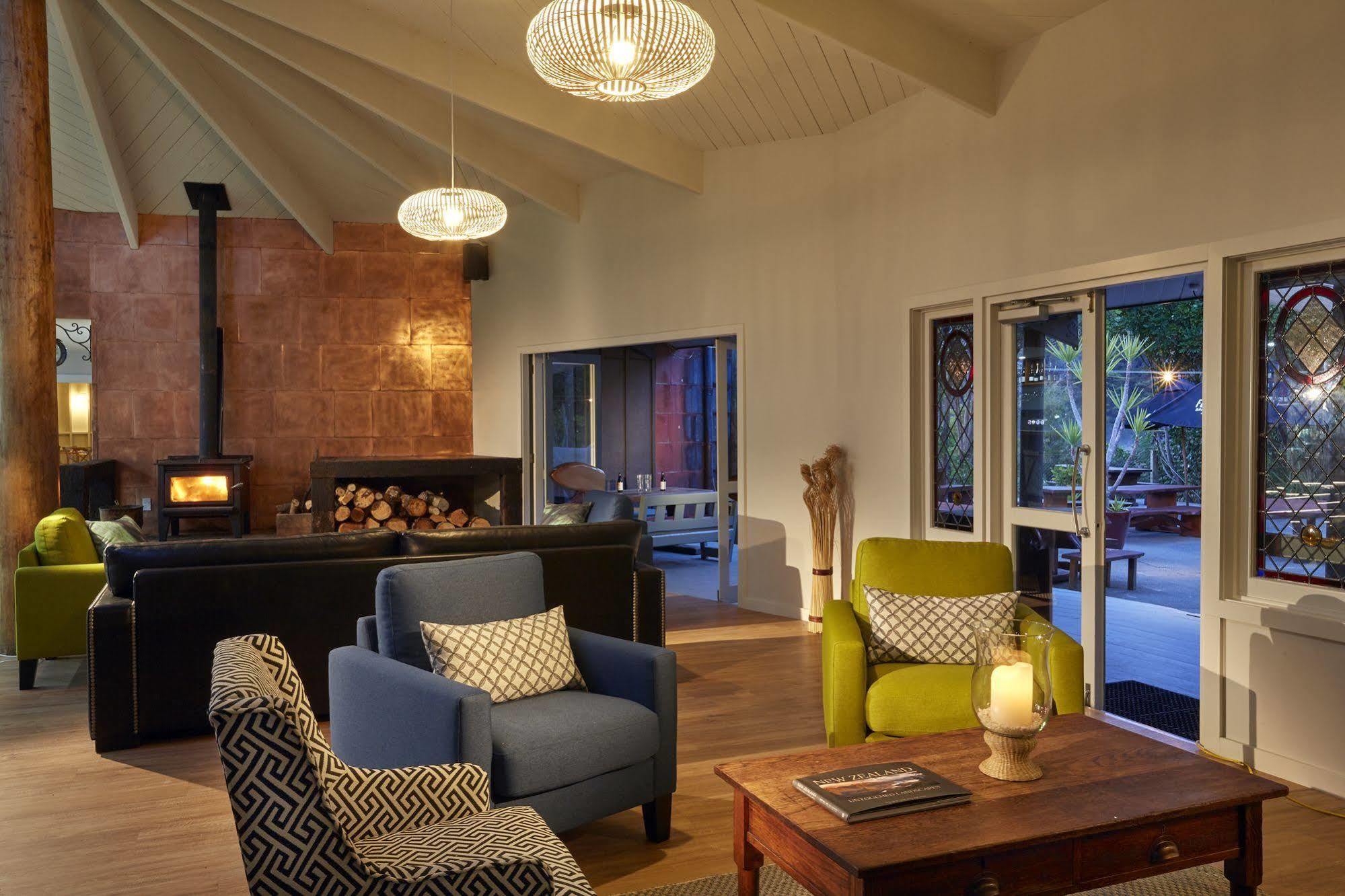 Awaroa Lodge Экстерьер фото