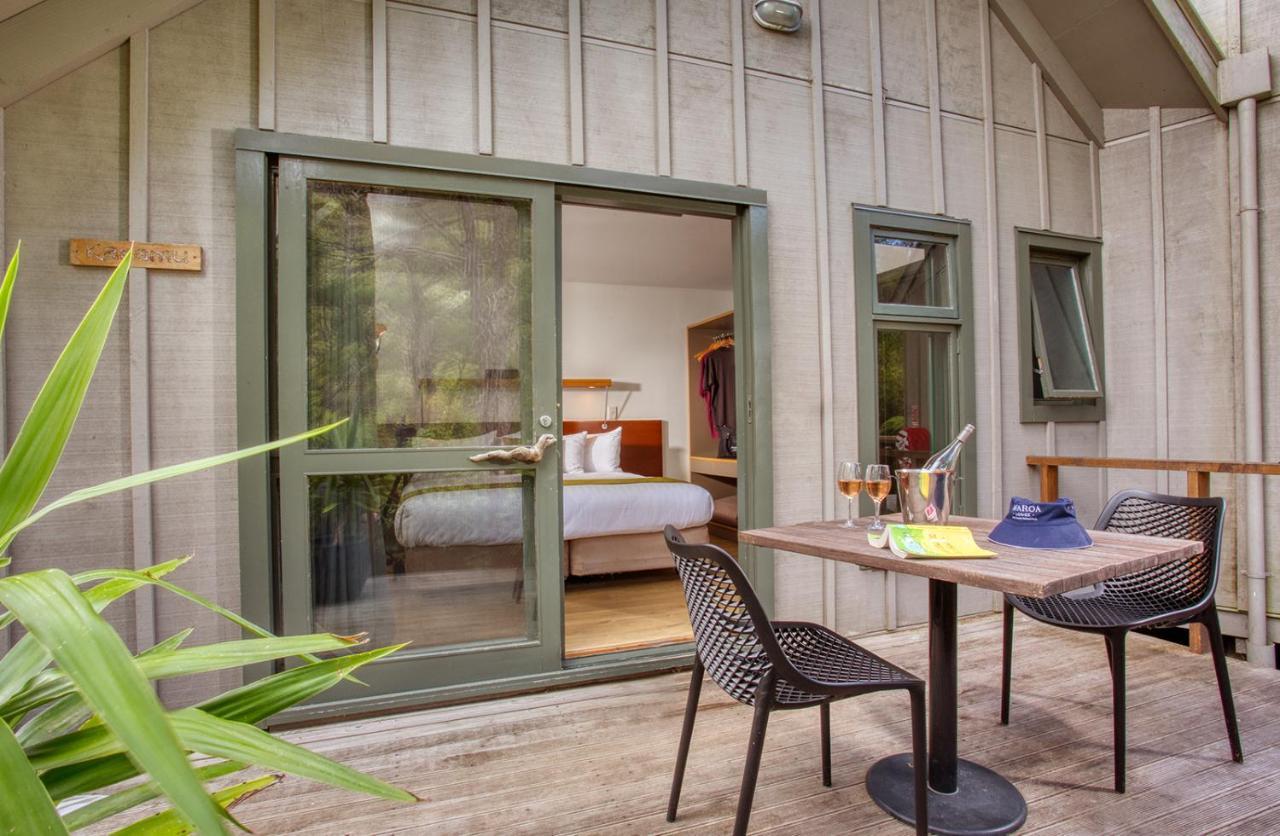 Awaroa Lodge Экстерьер фото